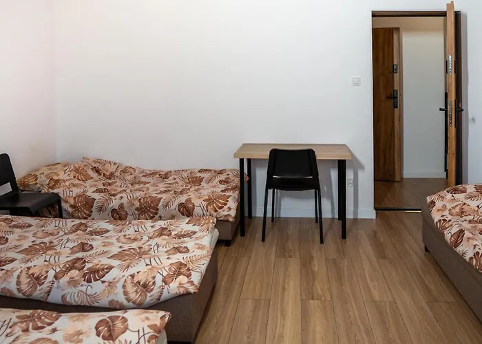 Chrzanowskiego Hostal *
